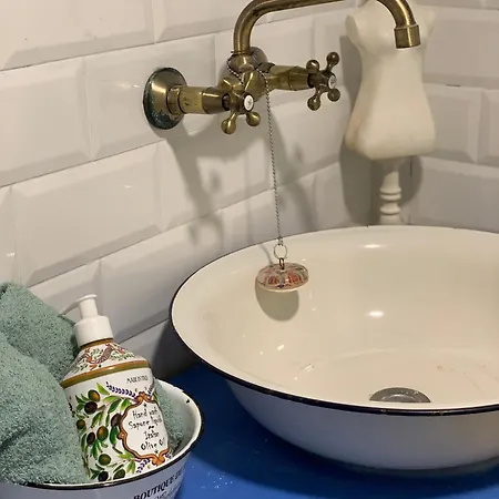 Cueva Colorin Alloza. 아파트 Alloza