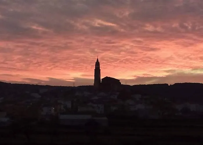 Cueva Colorin Alloza. Appartement Alloza