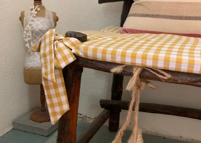 Cueva Colorin Alloza. *