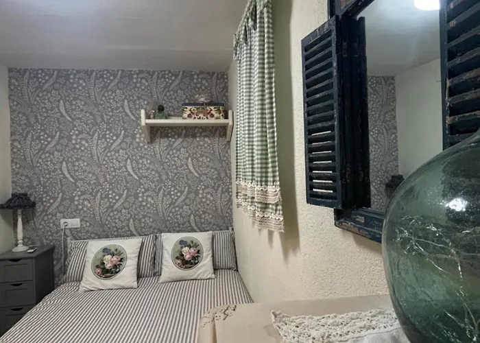 Cueva Colorin Alloza. * Alloza